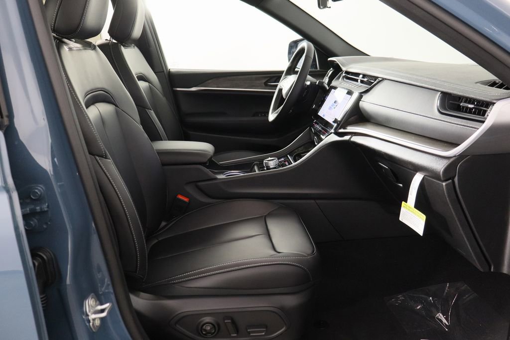 New 2026 Jeep Grand Cherokee Limited image 19