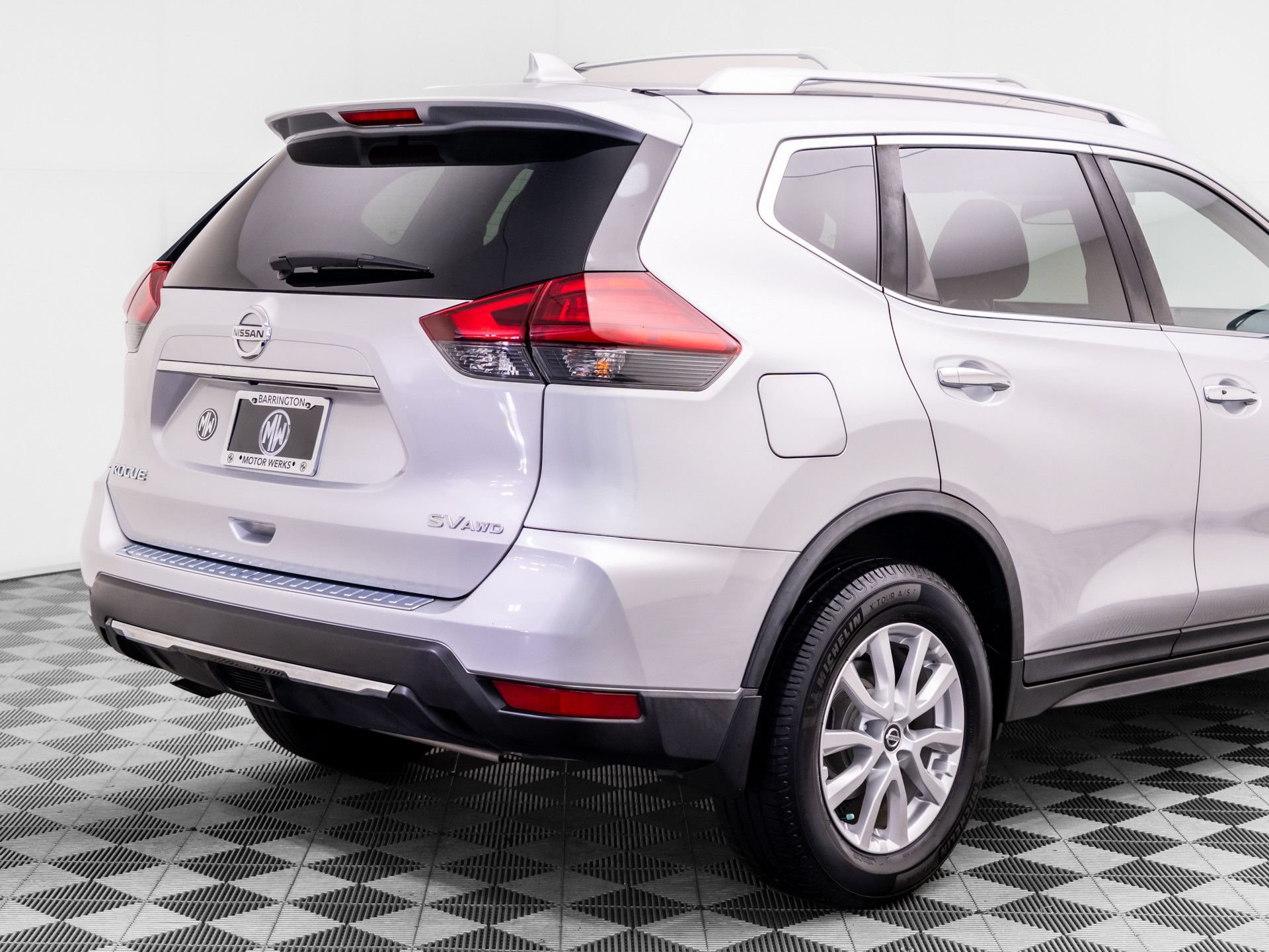 Used 2017 Nissan Rogue SV AWD/4WD image 33