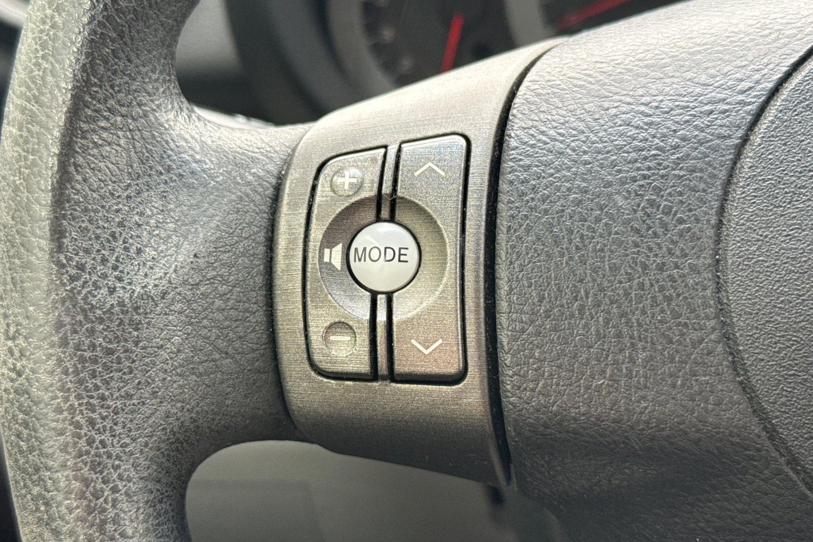 Used 2012 Toyota RAV4 4WD image 34