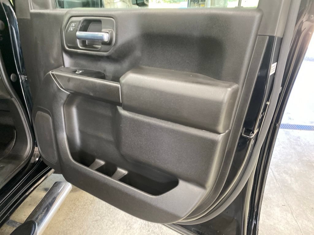 Used 2024 Chevrolet Silverado 2500 Custom w/ Custom Value Package AWD/4WD image 16