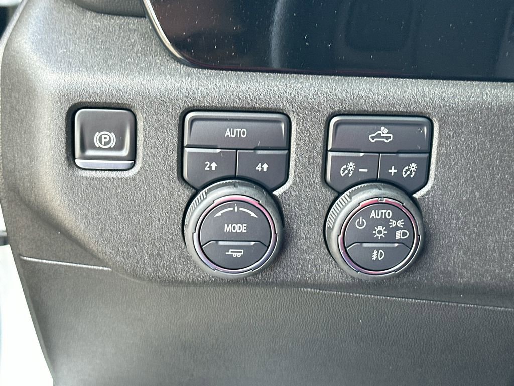 Certified 2025 Chevrolet Silverado 1500 RST w/ Redline Edition image 11