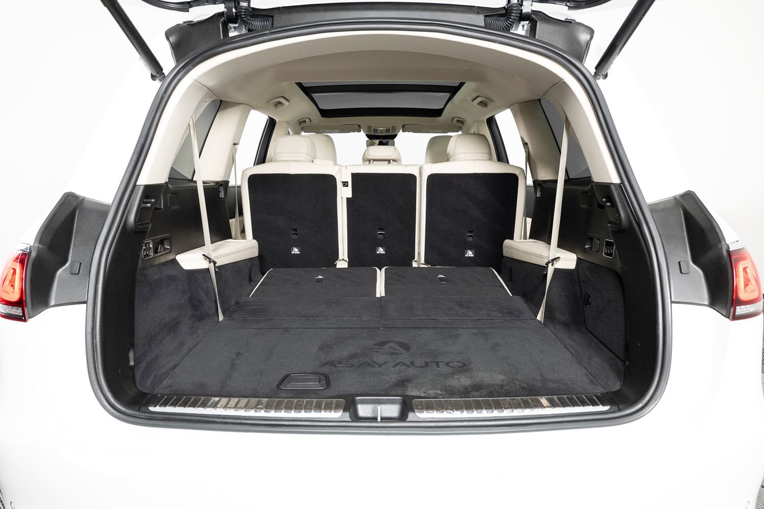 Used 2021 Mercedes-Benz GLS 450 4MATIC image 24