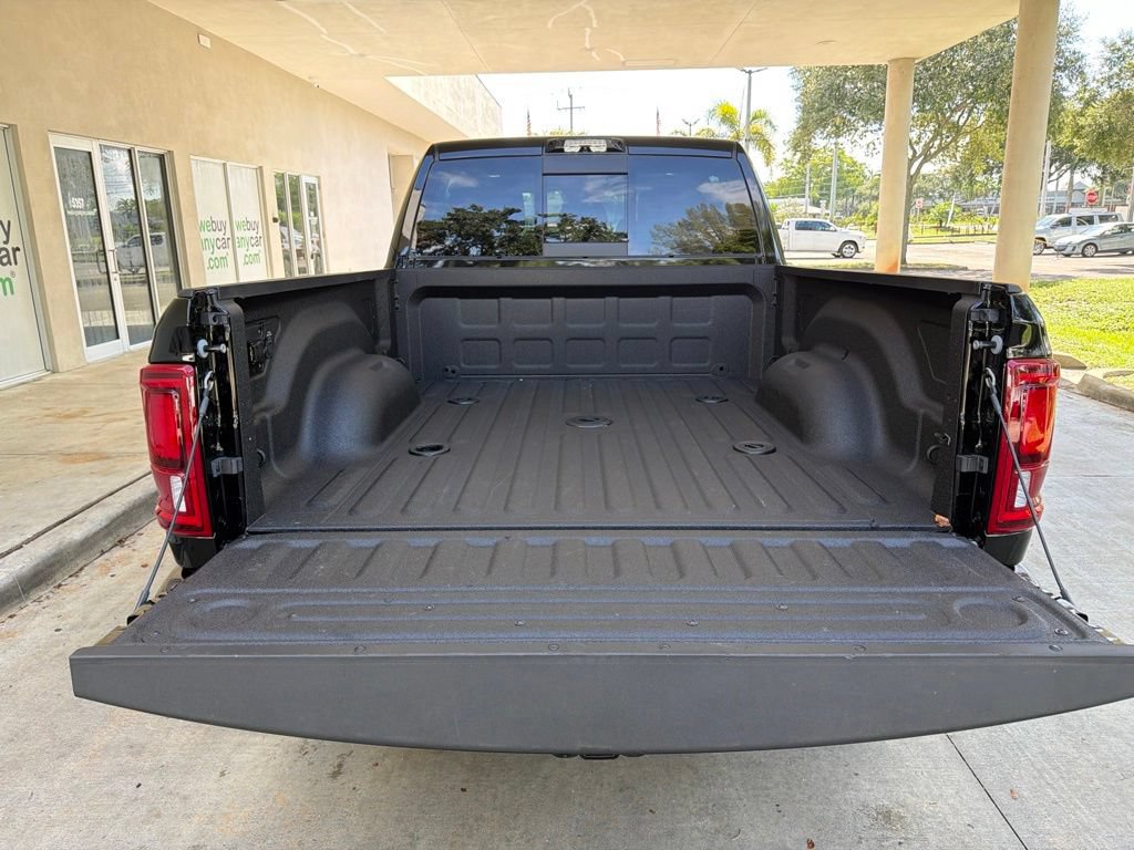 Used 2026 RAM 2500 Limited AWD/4WD image 45