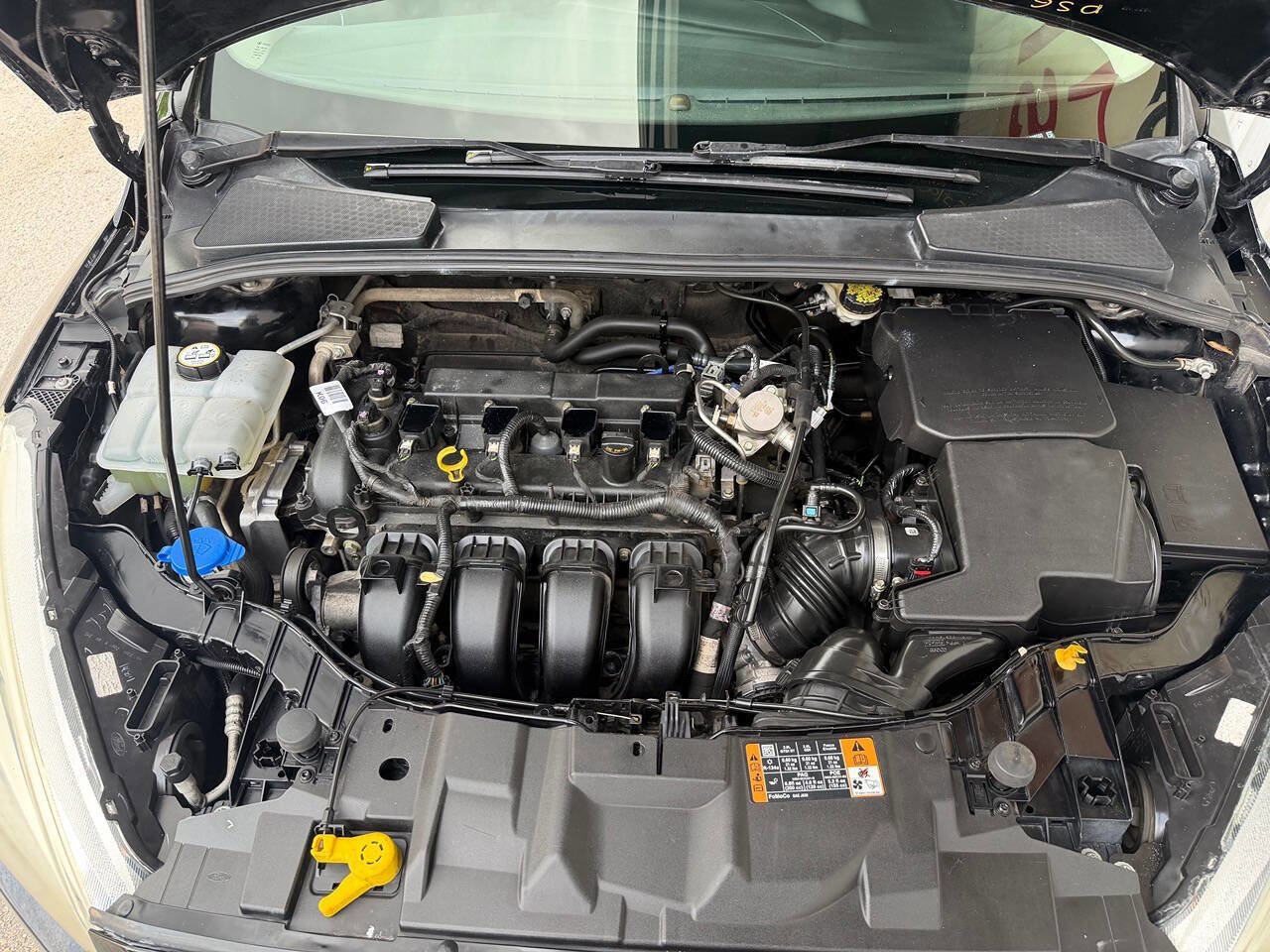 Used 2016 Ford Focus SE FWD image 31