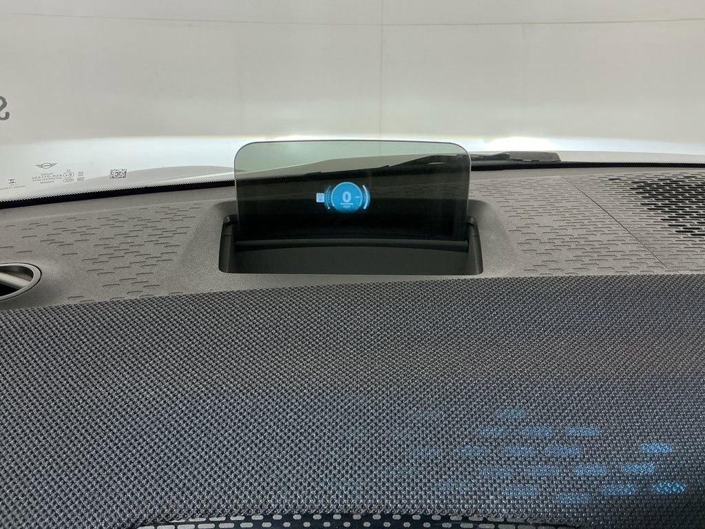 Certified 2025 MINI Cooper Countryman S w/ Comfort Package Max image 11