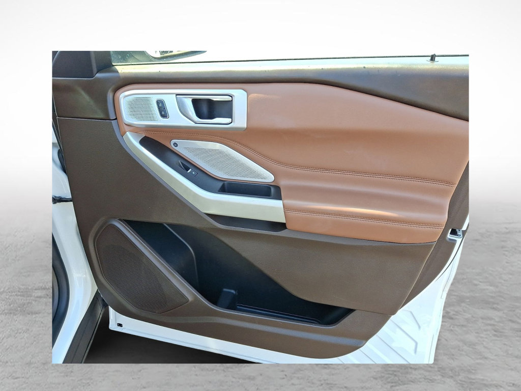 Used 2021 Ford Explorer King Ranch w/ Premium Technology Package AWD/4WD image 10