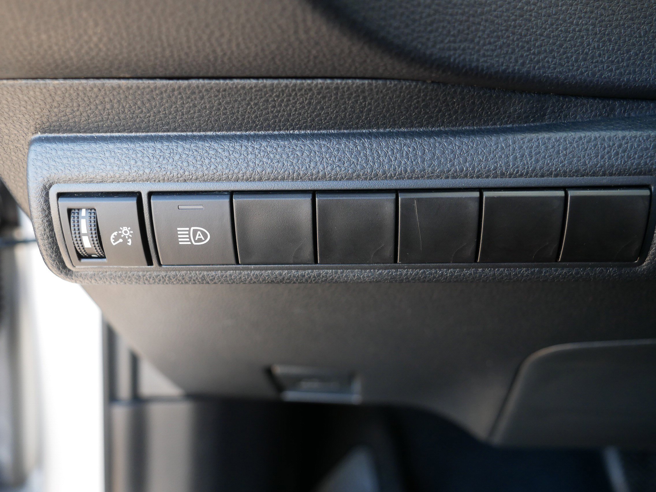 Used 2024 Toyota Corolla LE FWD image 26
