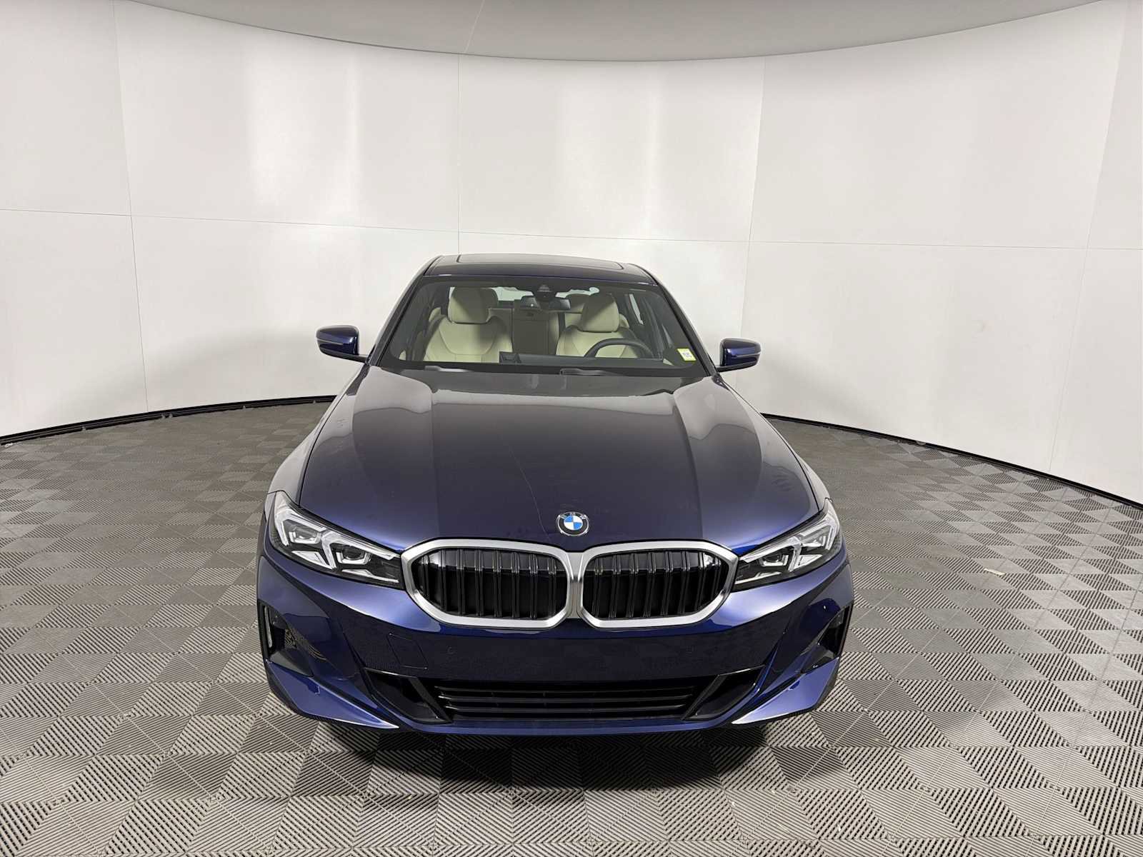 New 2026 BMW 330i xDrive Sedan w/ Convenience Package image 5