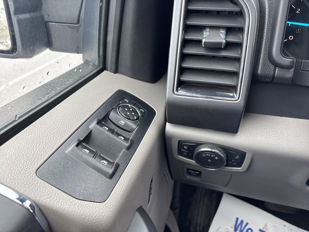 Used 2018 Ford F150 XLT w/ Trailer Tow Package AWD/4WD image 24