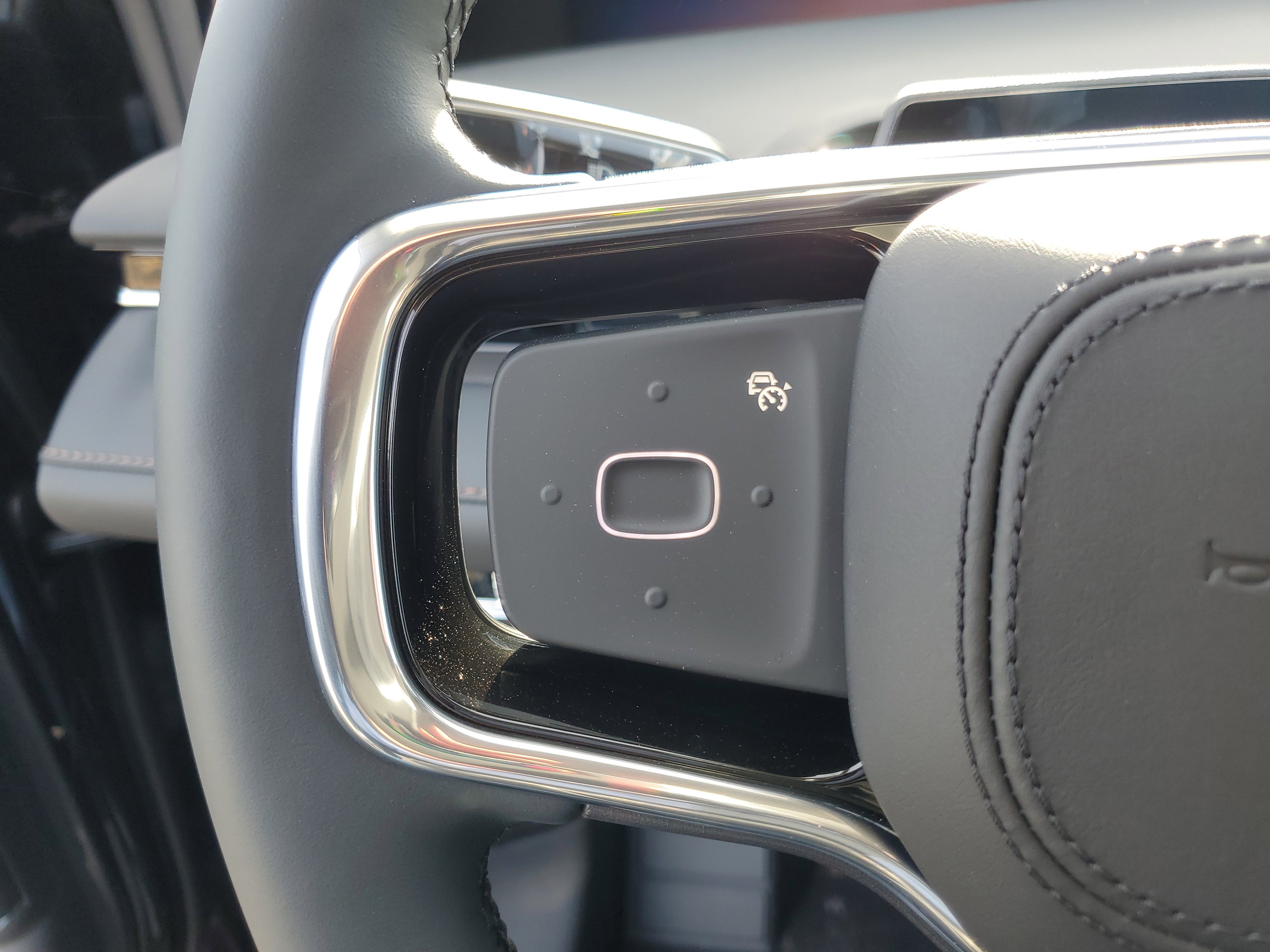 New 2026 Lincoln Nautilus Premier w/ Equipment Group 102A image 17