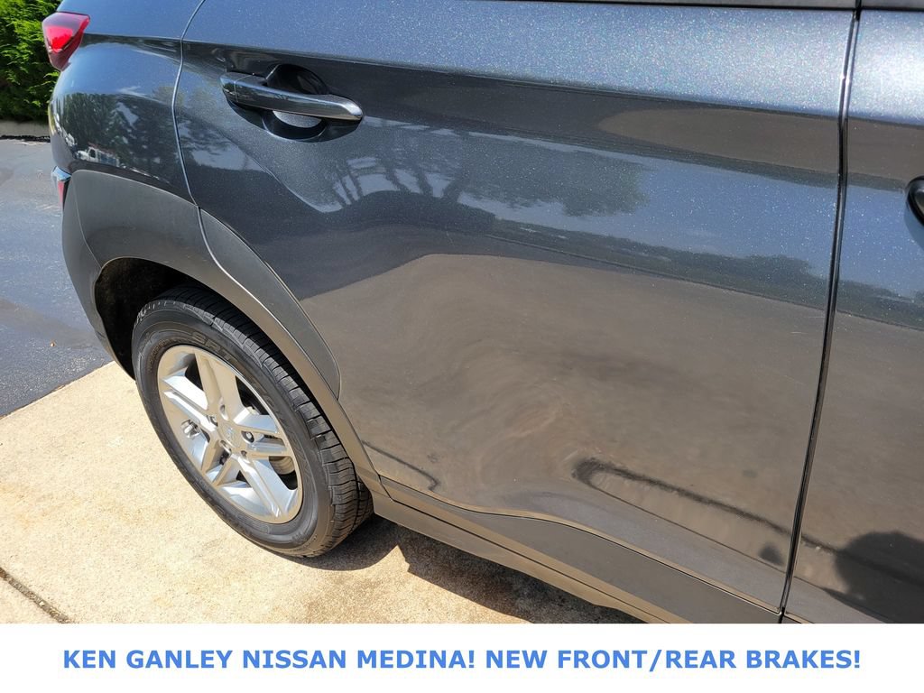 Used 2022 Hyundai Kona SE AWD/4WD image 14
