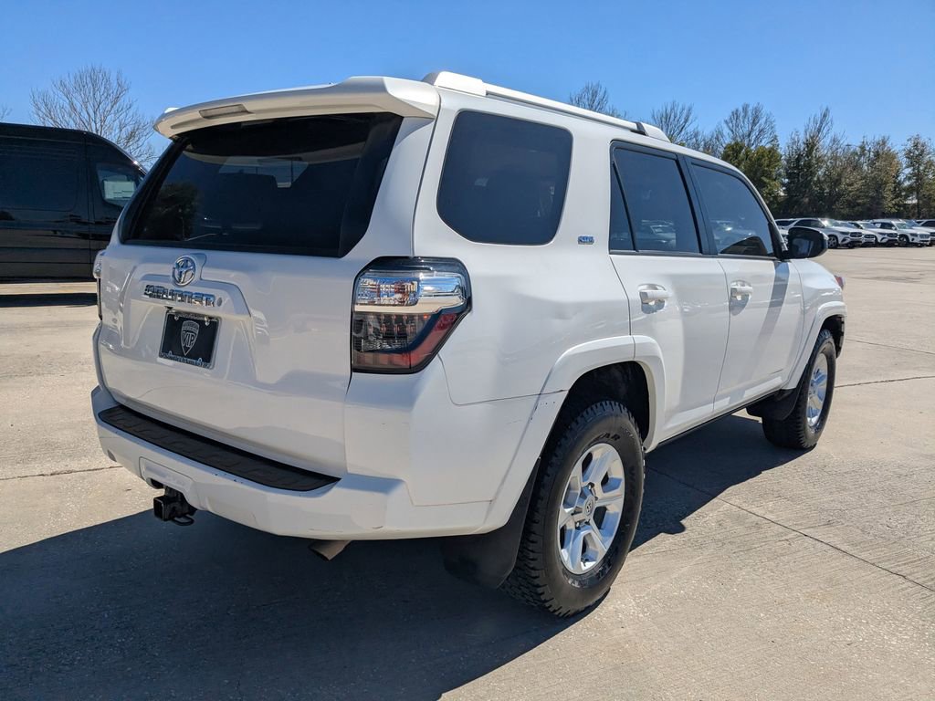 Used 2015 Toyota 4Runner SR5 image 15