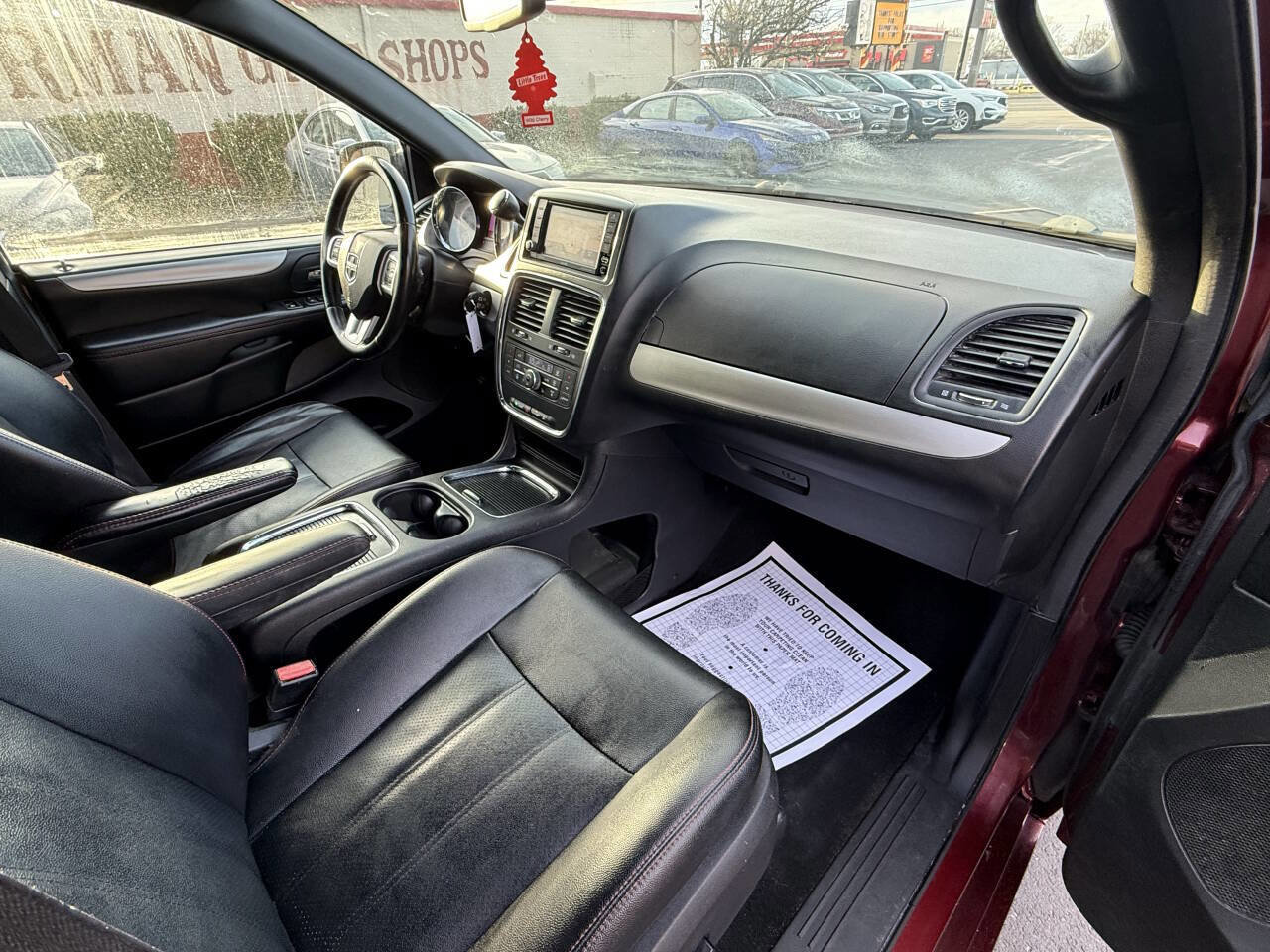 Used 2019 Dodge Grand Caravan GT FWD image 28