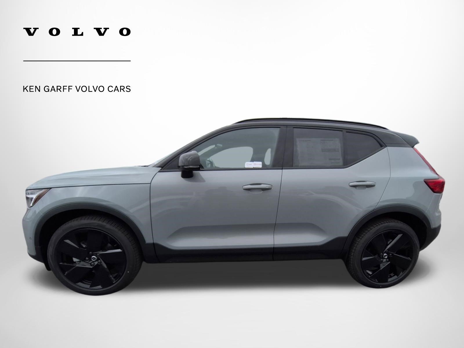 New 2026 Volvo XC40 B5 Ultra w/ Climate Package image 7