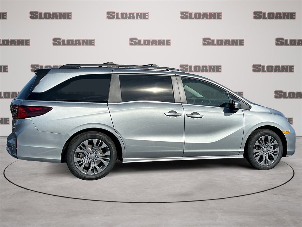 New 2026 Honda Odyssey Touring image 6