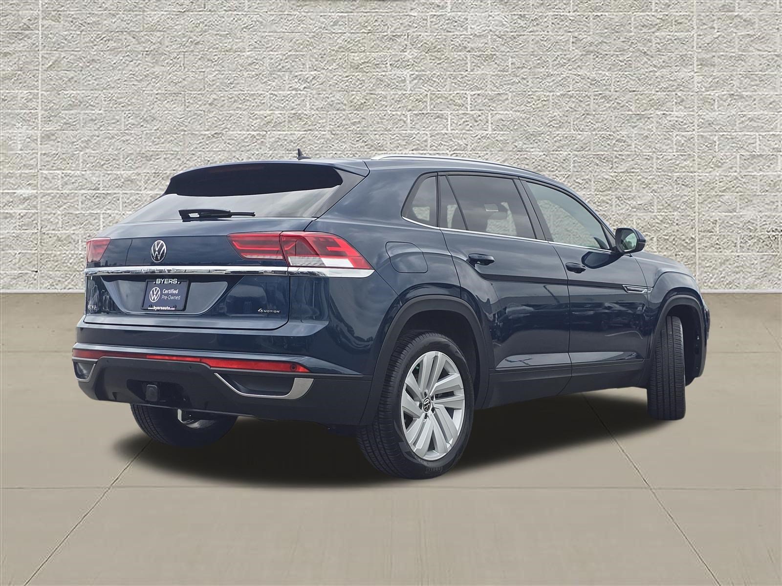 Certified 2023 Volkswagen Atlas Cross Sport SE AWD/4WD image 7