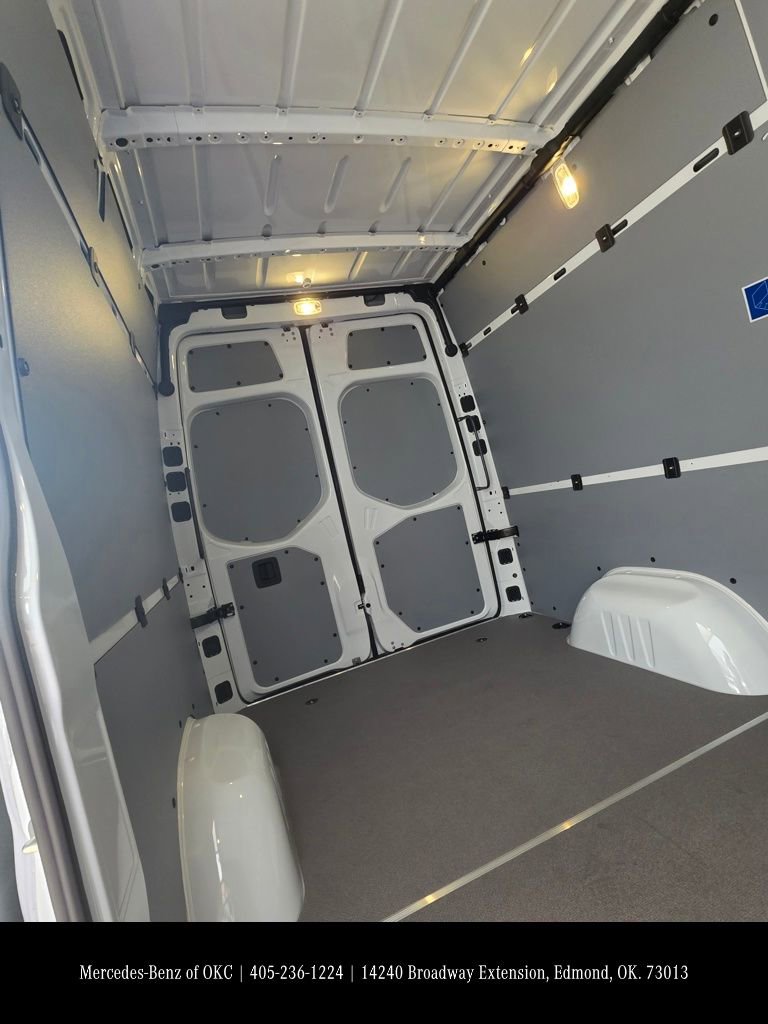 New 2026 Mercedes-Benz Sprinter 2500 image 7