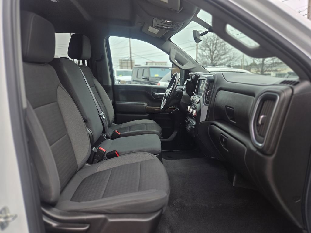Used 2022 GMC Sierra 2500 SLE w/ X31 Off-Road Package image 24