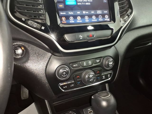 Used 2019 Jeep Cherokee Limited AWD/4WD image 21
