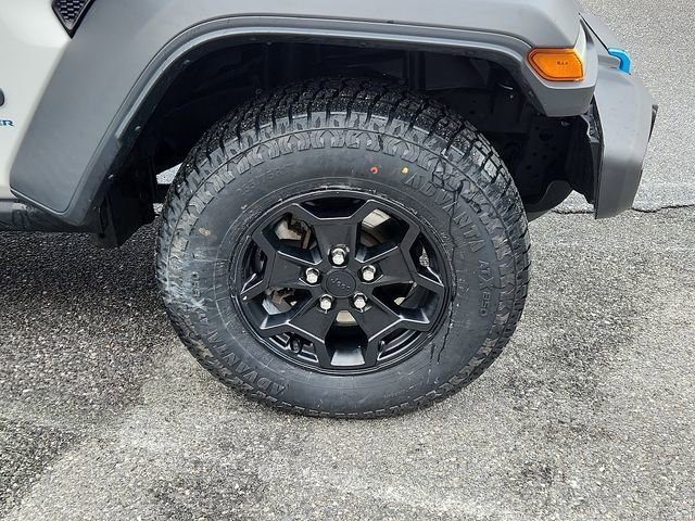 Used 2023 Jeep Wrangler Unlimited AWD/4WD image 8