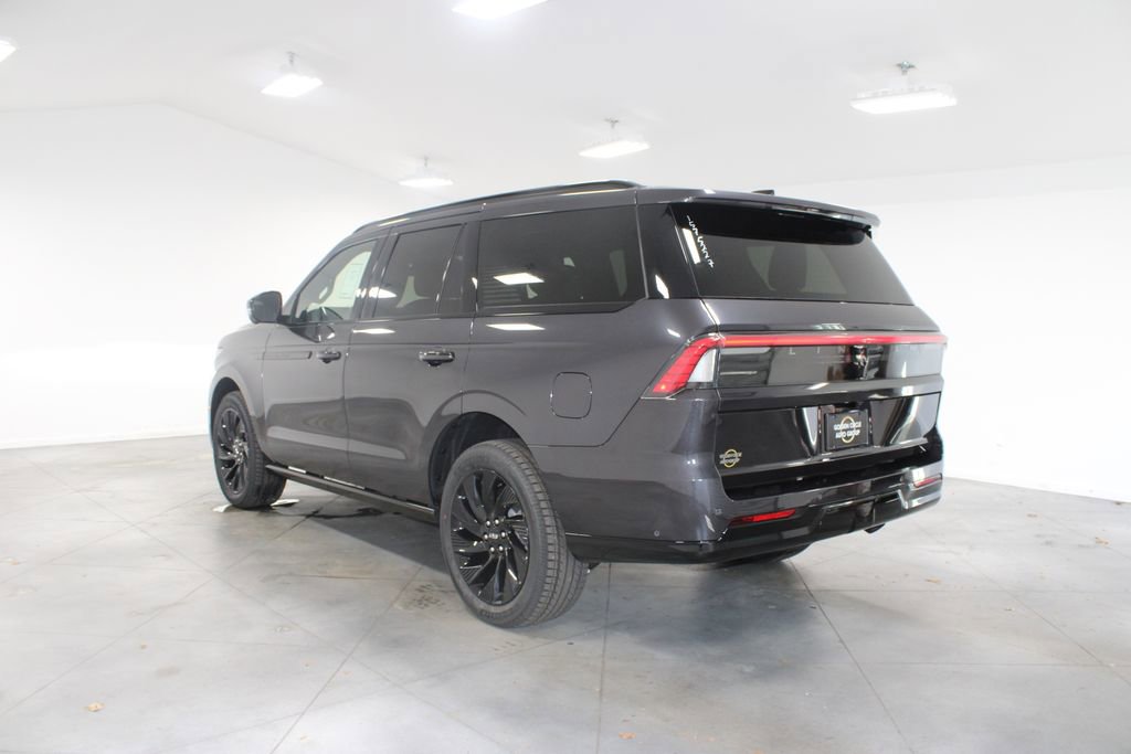 New 2025 Lincoln Navigator Reserve w/ Jet Appearance Package image 6
