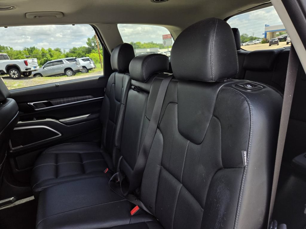 Used 2025 Kia Telluride EX FWD image 29