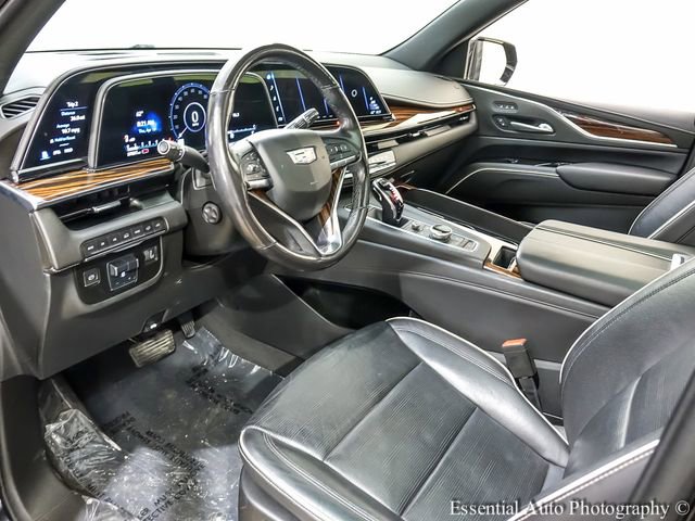 Used 2021 Cadillac Escalade Premium Luxury w/ Driver Assist Tech Package AWD/4WD image 11