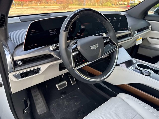 New 2026 Cadillac Vistiq Sport image 19