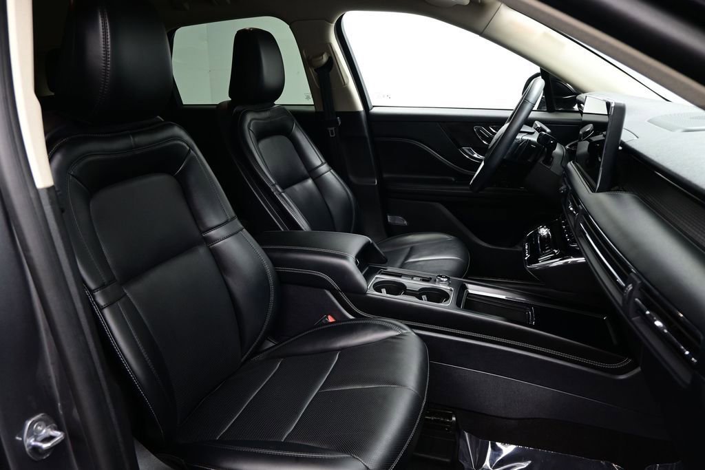 Used 2023 Lincoln Corsair FWD w/ Equipment Group 101A image 26