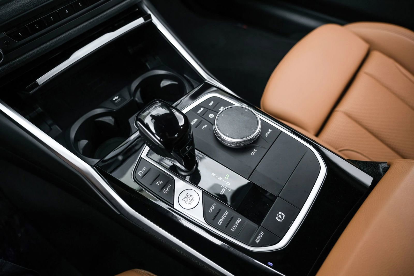 Used 2022 BMW 230i Coupe w/ M Sport Package RWD image 25