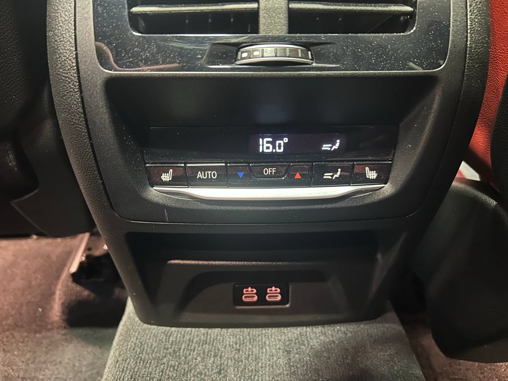 Used 2024 BMW X4 M AWD/4WD image 32