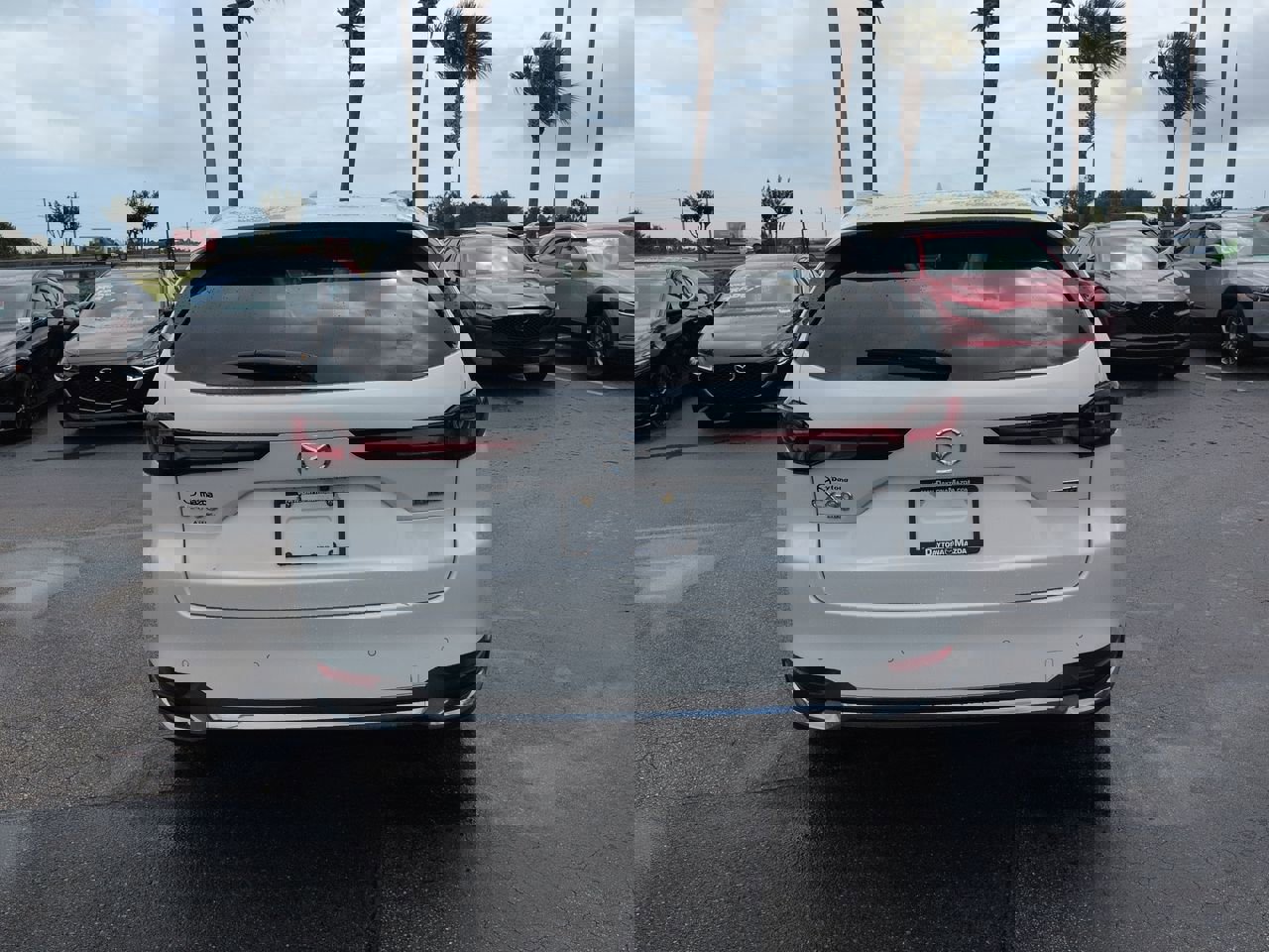 Used 2024 MAZDA CX-90 3.3 Turbo w/ Premium Package AWD/4WD image 5