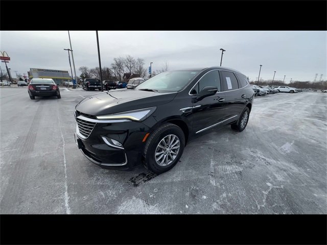 Certified 2023 Buick Enclave Essence image 4
