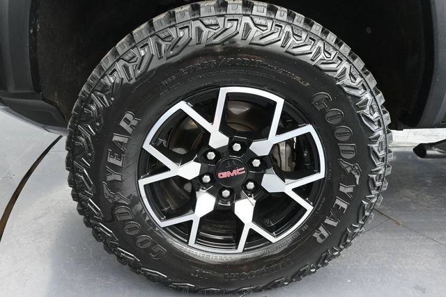 Used 2024 GMC Canyon AT4X AWD/4WD image 22