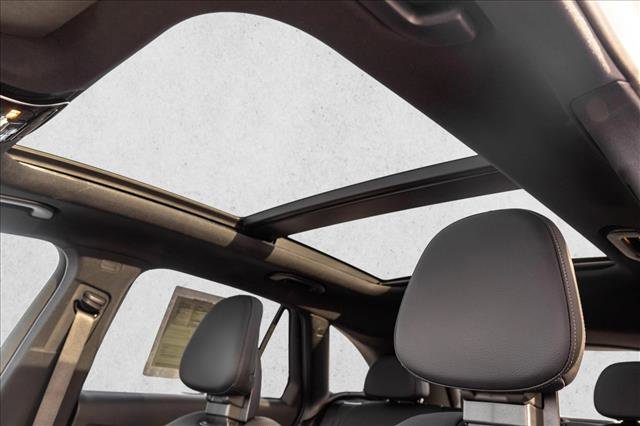 Certified 2026 Mercedes-Benz GLC 300 4MATIC image 13