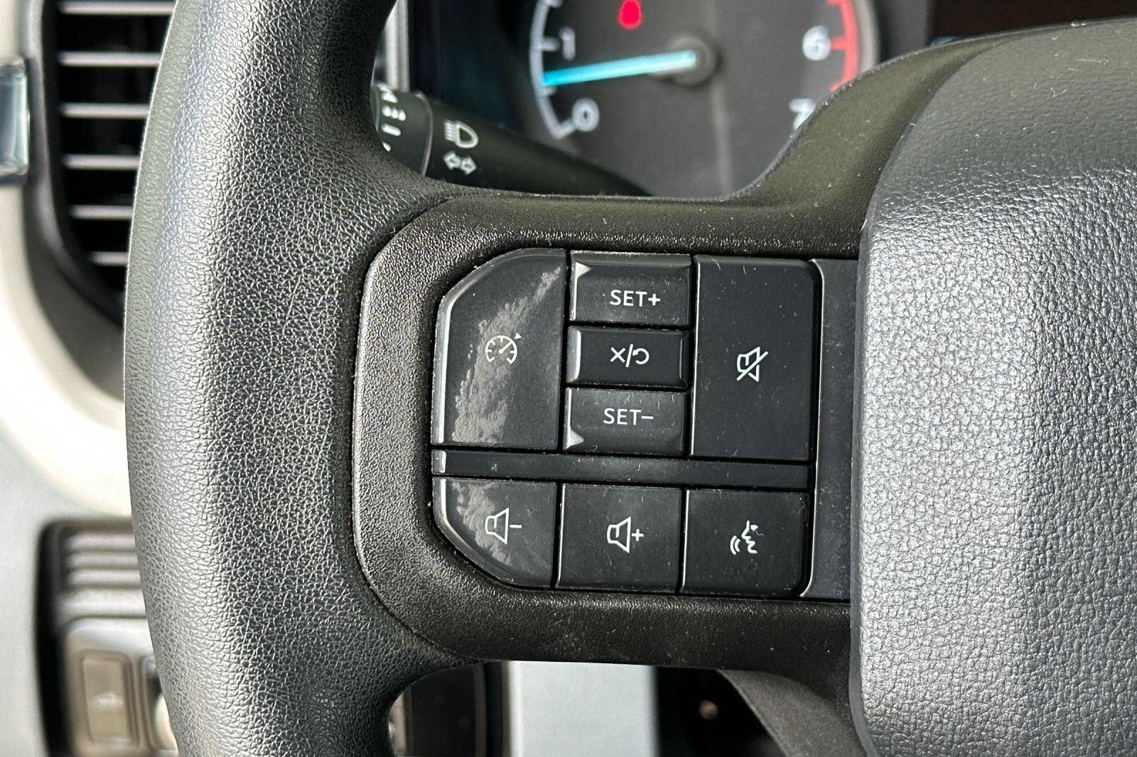 Used 2024 Ford F250 XL w/ XL Chrome Package RWD image 25