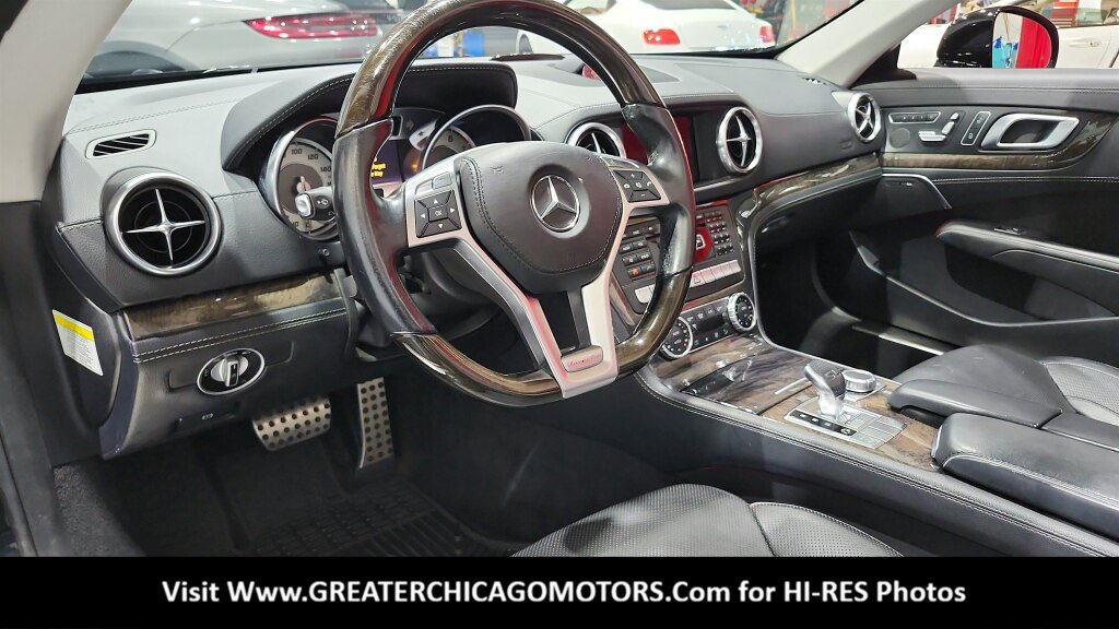 Used 2013 Mercedes-Benz SL 550 image 28