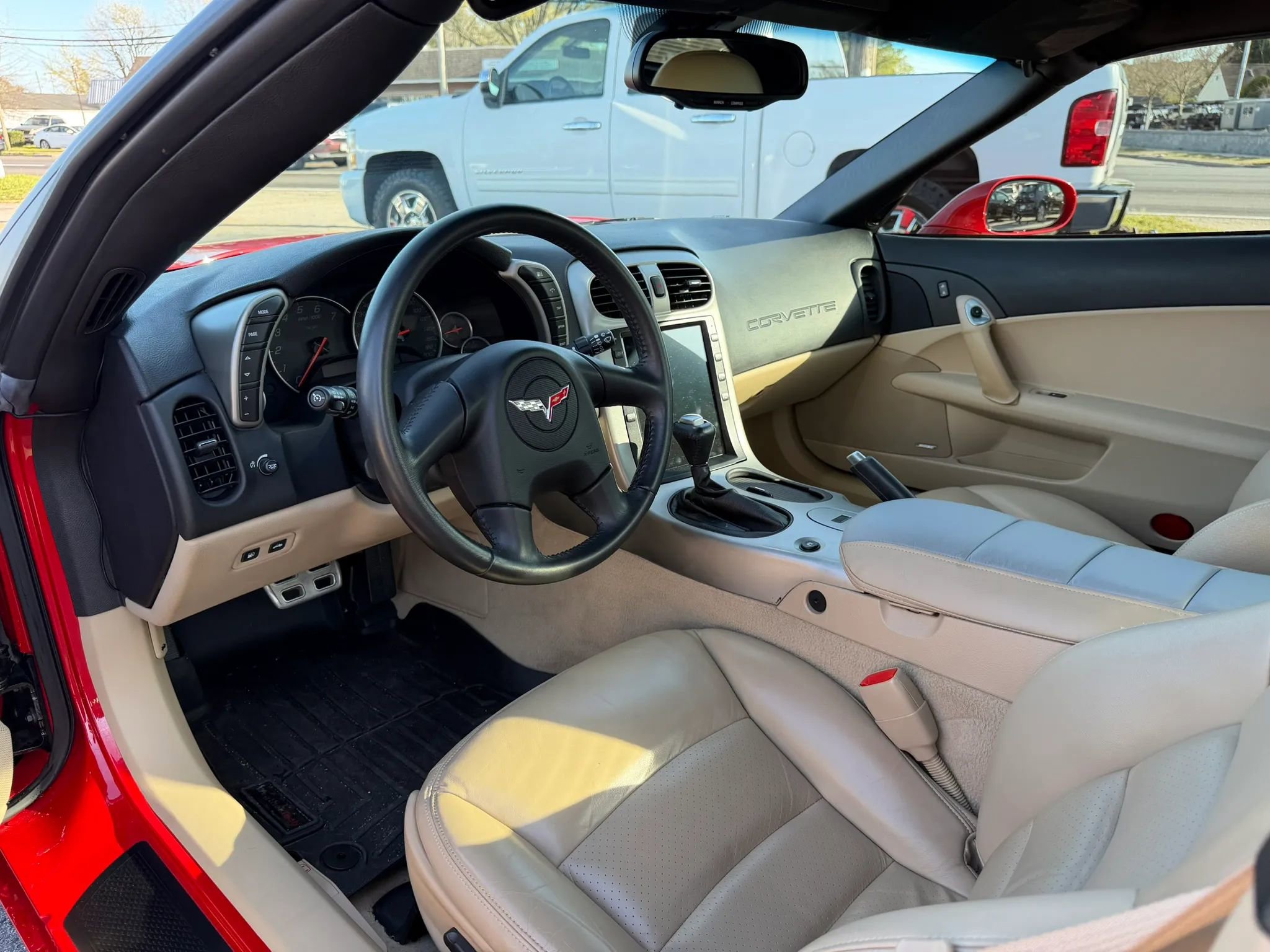 Used 2005 Chevrolet Corvette Coupe w/ Preferred Equipment Group image 18