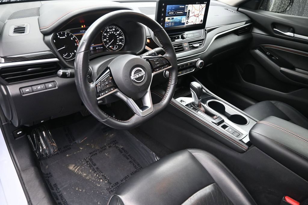 Used 2023 Nissan Altima 2.5 SR w/ SR Premium Package AWD/4WD image 17