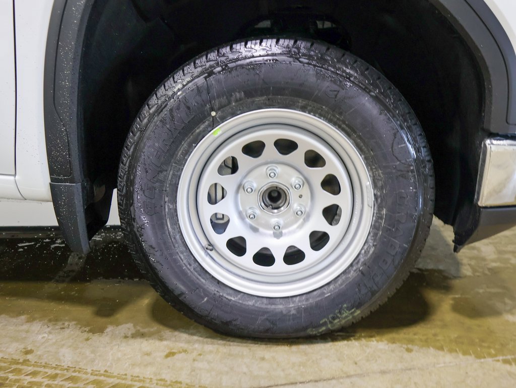 New 2026 GMC Sierra 1500 Pro w/ Convenience Package image 25