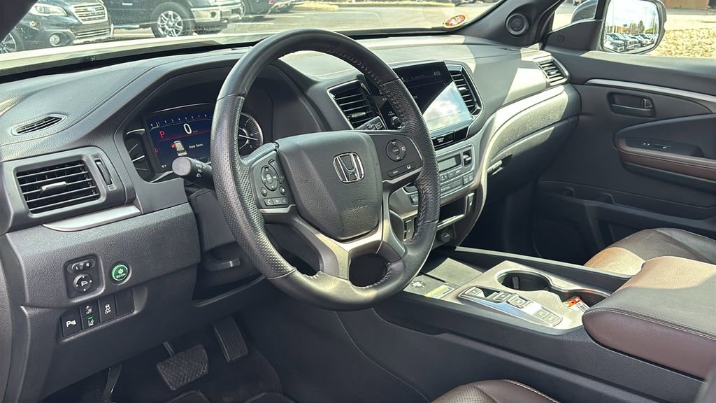 Used 2024 Honda Passport EX-L image 23