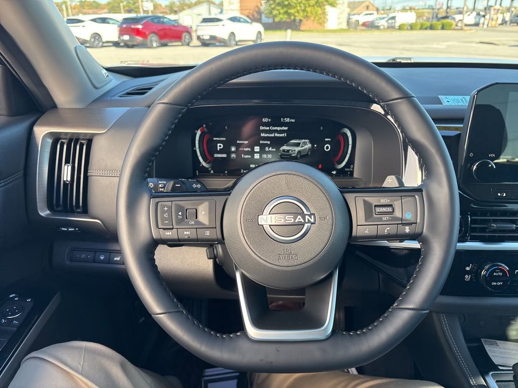 New 2025 Nissan Pathfinder Platinum FWD image 19