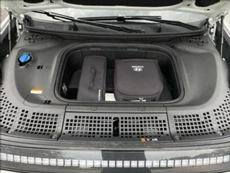 New 2026 Hyundai Ioniq 9 SEL image 35