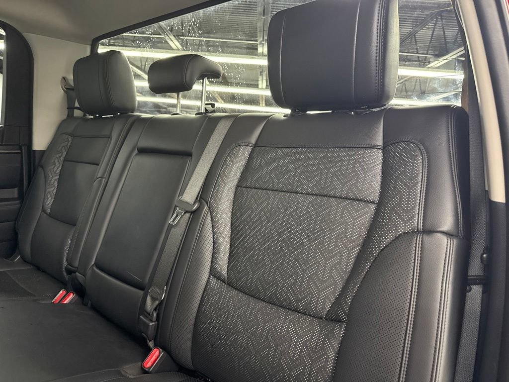 Used 2023 Toyota Tundra Limited AWD/4WD image 14