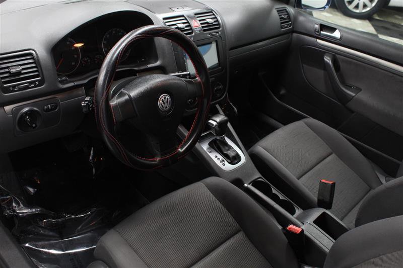 Used 2007 Volkswagen Rabbit 2-Door image 7