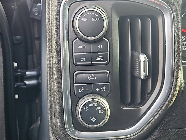 Used 2021 Chevrolet Silverado 1500 LT image 16