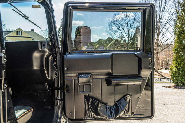 Used 1996 HUMMER H1 4-Door Open Top image 66