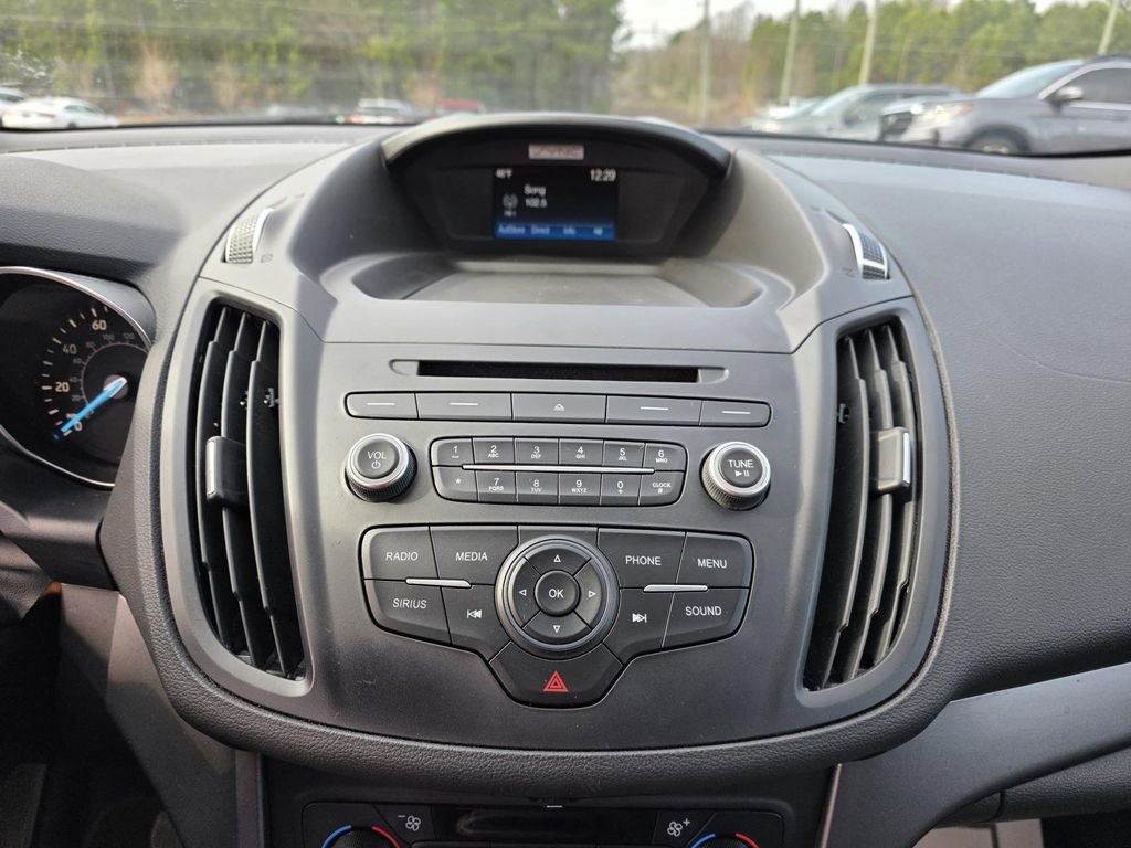 Used 2017 Ford Escape SE w/ SE Cold Weather Package image 25