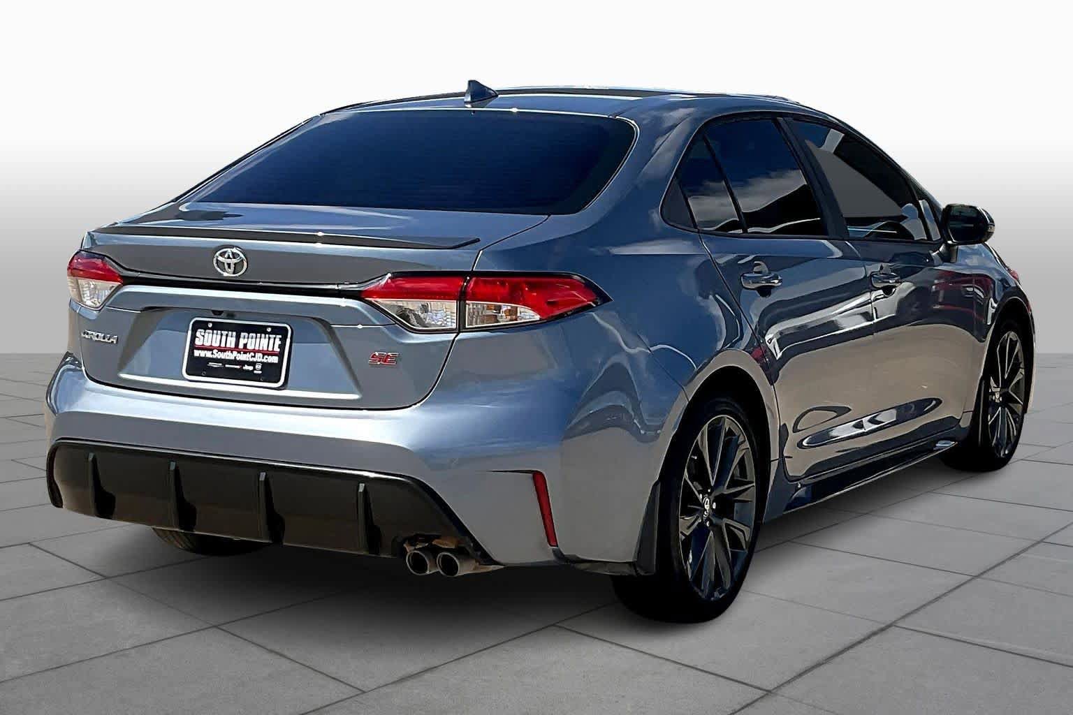 Used 2026 Toyota Corolla SE FWD image 13