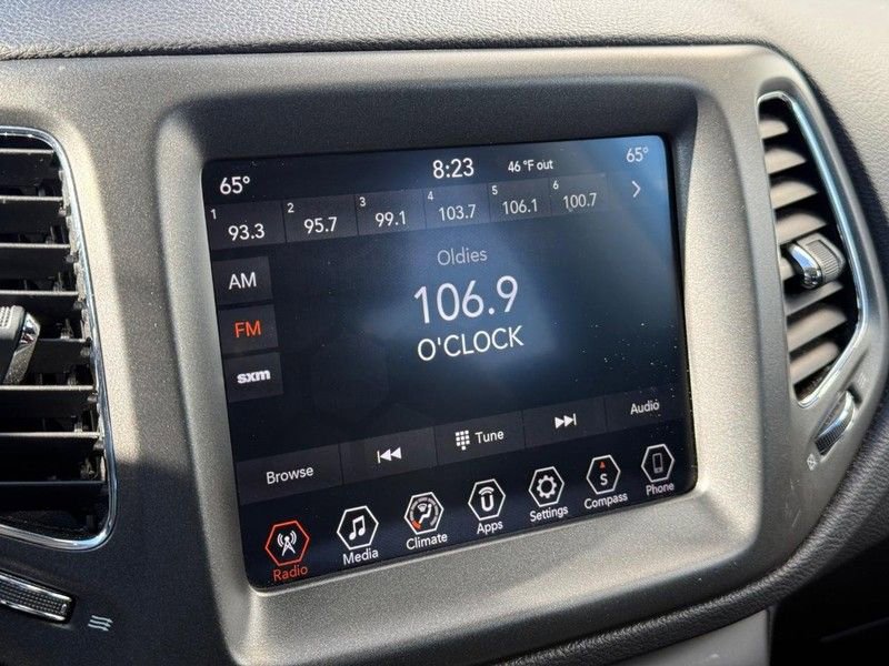 Used 2019 Jeep Compass Trailhawk AWD/4WD image 23
